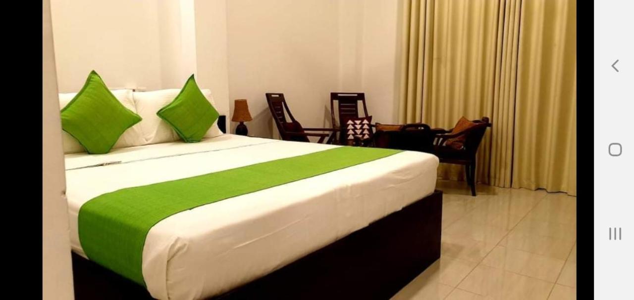 Kithula Boutique Hotel ヒッカドゥワ エクステリア 写真